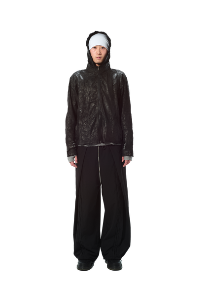 CODE 0090 / Flight Leather She